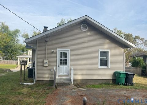 Tiny photo for 231 Cameron Avenue, Colonial Heights, VA 23834 (MLS # 2530703)