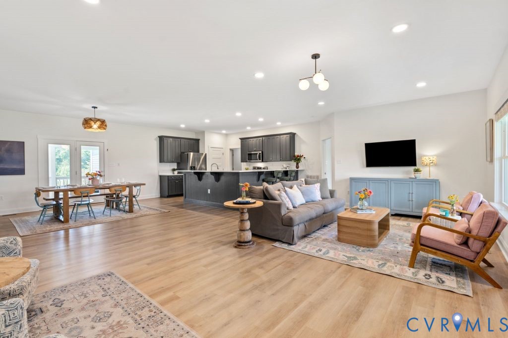 5364 Anderson Highway