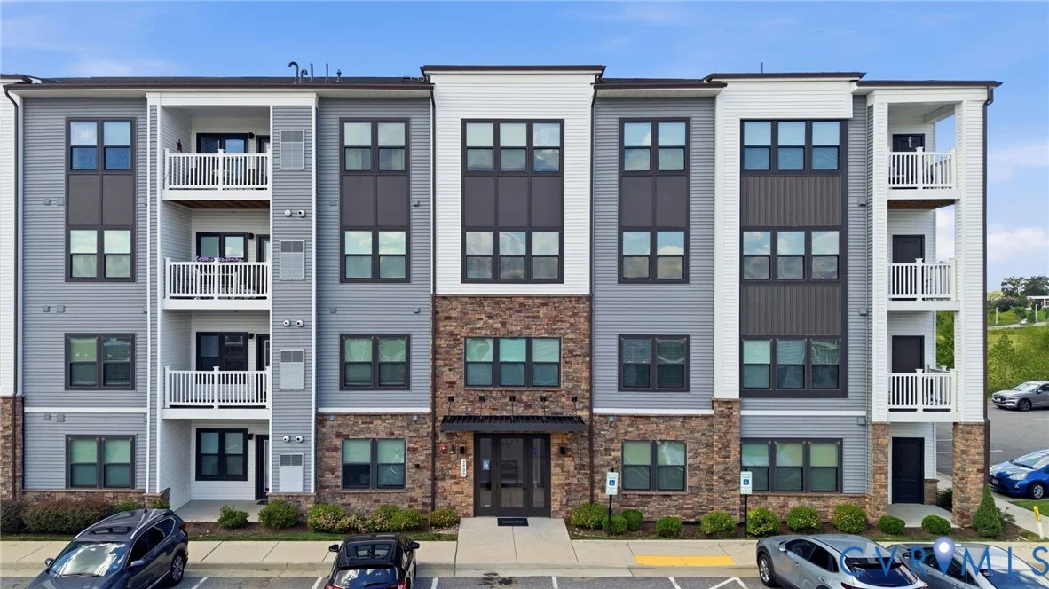 3900 Maze Runner Drive Unit 403