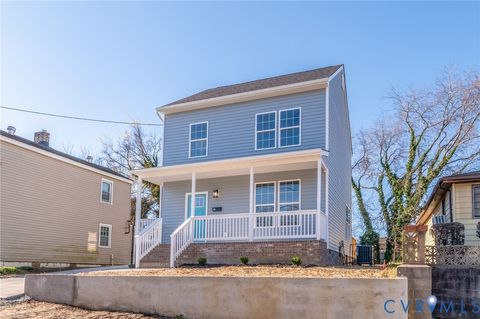 Tiny photo for 425 BYRNE Street, Petersburg, VA 23803 (MLS # 2602028)