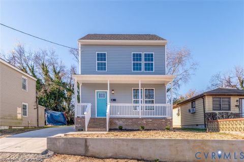 Tiny photo for 425 BYRNE Street, Petersburg, VA 23803 (MLS # 2602028)