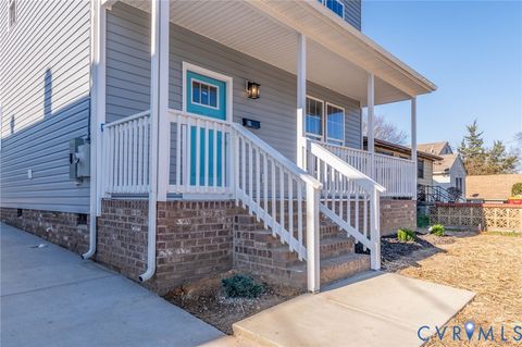 Tiny photo for 425 BYRNE Street, Petersburg, VA 23803 (MLS # 2602028)
