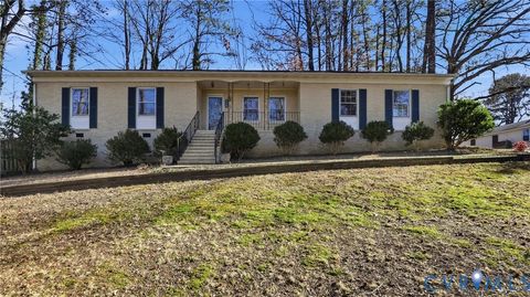 Photo of 408 Springdale Avenue, Colonial Heights, VA 23834 (MLS # 2601667)