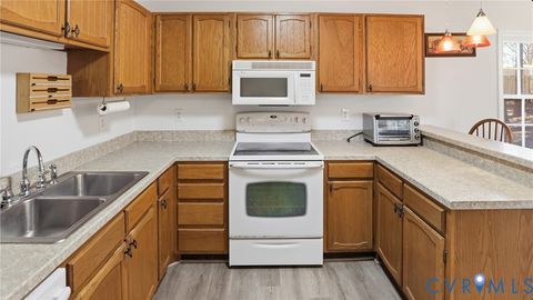 Tiny photo for 408 Springdale Avenue, Colonial Heights, VA 23834 (MLS # 2601667)