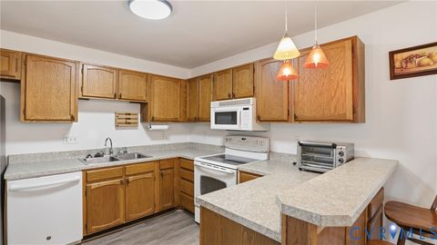 Tiny photo for 408 Springdale Avenue, Colonial Heights, VA 23834 (MLS # 2601667)