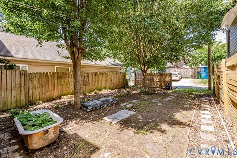 Tiny photo for 714 Chimborazo Boulevard, Richmond, VA 23223 (MLS # 2612830)