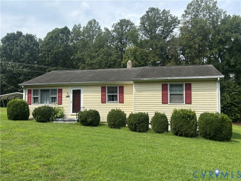 Photo of 1623 W Chapel Drive, Bumpass, VA 23024 (MLS # 2623558)