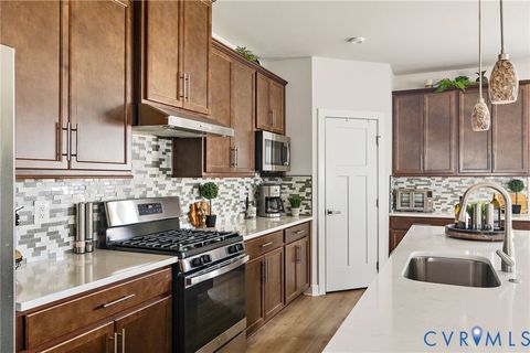 Tiny photo for 7683 Autumn Leaves Lane, New Kent, VA 23124 (MLS # 2609611)