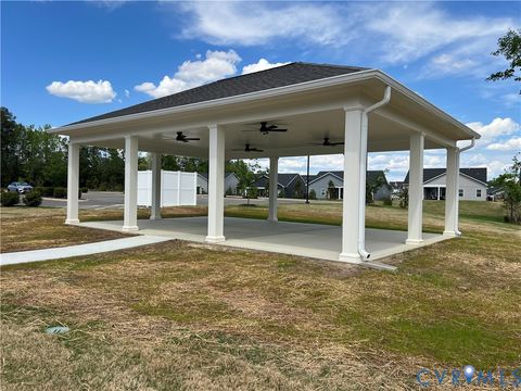 Tiny photo for 7683 Autumn Leaves Lane, New Kent, VA 23124 (MLS # 2609611)