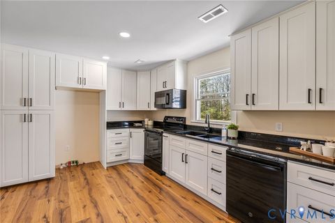 Tiny photo for 10700 Quaker Road, Dinwiddie, VA 23841 (MLS # 2606612)