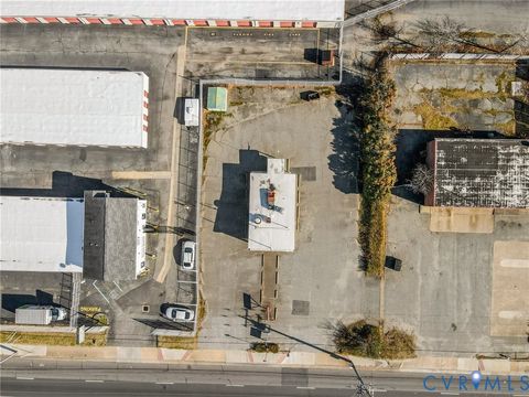 Tiny photo for 5862 Jefferson Avenue, Newport News, VA 23605 (MLS # 2607948)