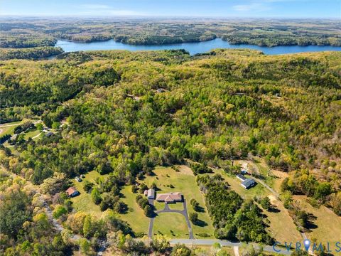 Tiny photo for 218 Landing Road, Farmville, VA 23901 (MLS # 2609612)