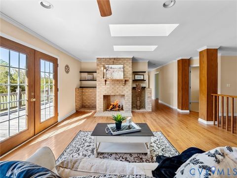 Tiny photo for 218 Landing Road, Farmville, VA 23901 (MLS # 2609612)