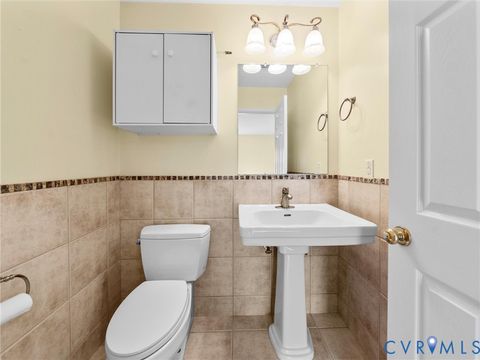 Tiny photo for 218 Landing Road, Farmville, VA 23901 (MLS # 2609612)