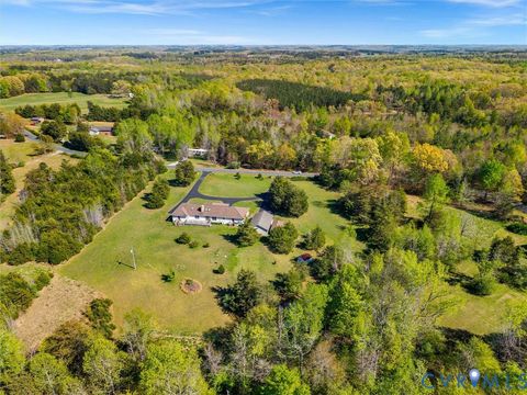 Tiny photo for 218 Landing Road, Farmville, VA 23901 (MLS # 2609612)