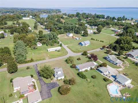 Photo of 4912 Water View Road, Jamaica, VA 23180 (MLS # 2624446)