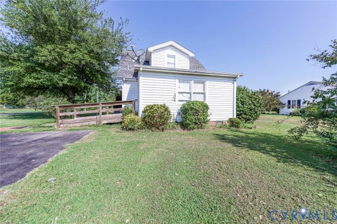 Tiny photo for 4912 Water View Road, Jamaica, VA 23180 (MLS # 2624446)