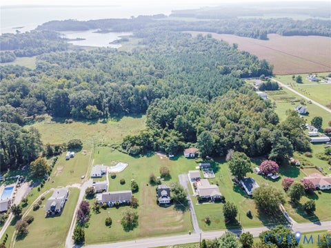 Tiny photo for 4912 Water View Road, Jamaica, VA 23180 (MLS # 2624446)