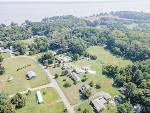 Tiny photo for 4912 Water View Road, Jamaica, VA 23180 (MLS # 2624446)