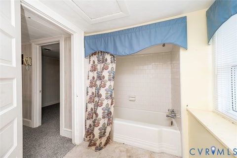 Tiny photo for 4912 Water View Road, Jamaica, VA 23180 (MLS # 2624446)