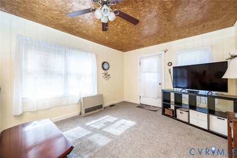 Tiny photo for 4912 Water View Road, Jamaica, VA 23180 (MLS # 2624446)