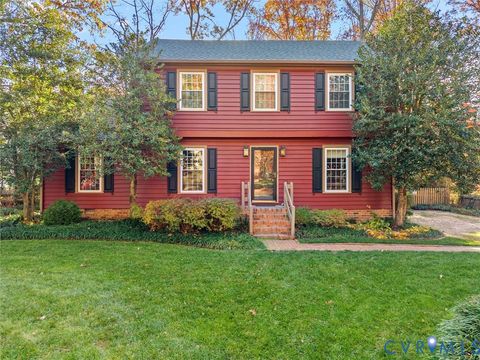 Photo of 1833 Early Settlers Road, North Chesterfield, VA 23235 (MLS # 2531275)