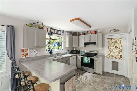 Tiny photo for 6158 Stronghold Drive, Mechanicsville, VA 23111 (MLS # 2614503)