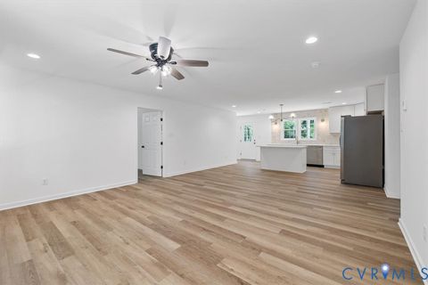 Tiny photo for 5904 Old Buckingham RD, Powhatan, VA 23139 (MLS # 2612098)