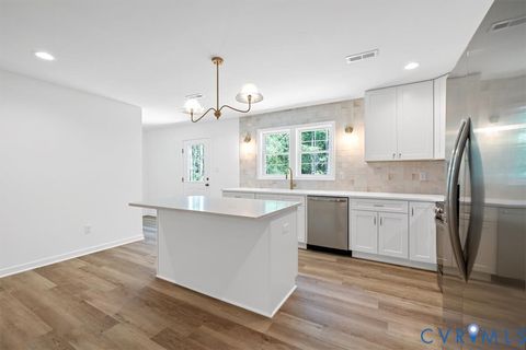 Tiny photo for 5904 Old Buckingham RD, Powhatan, VA 23139 (MLS # 2612098)
