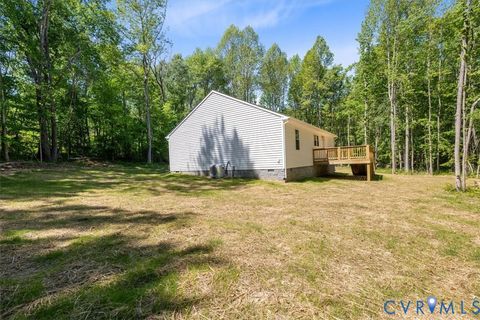 Tiny photo for 5904 Old Buckingham RD, Powhatan, VA 23139 (MLS # 2612098)