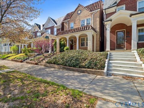 Tiny photo for 3319 W Grace Street, Richmond, VA 23221 (MLS # 2608460)