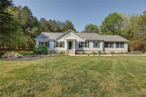 311 Palomino Drive Louisa VA 23093