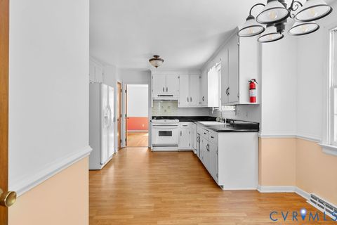 Tiny photo for 524 Ironington Road, Richmond, VA 23227 (MLS # 2611699)