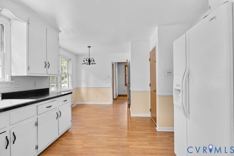 Tiny photo for 524 Ironington Road, Richmond, VA 23227 (MLS # 2611699)