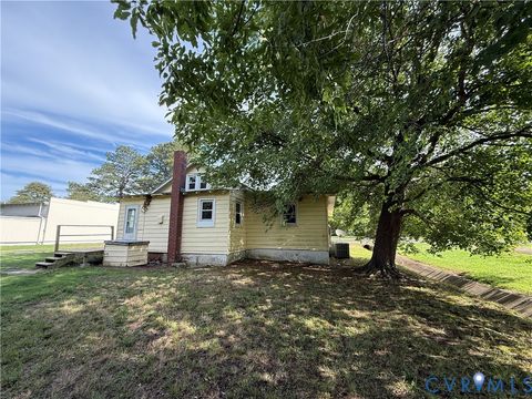 Tiny photo for 16927 General Puller Highway, Deltaville, VA 23043 (MLS # 2617367)