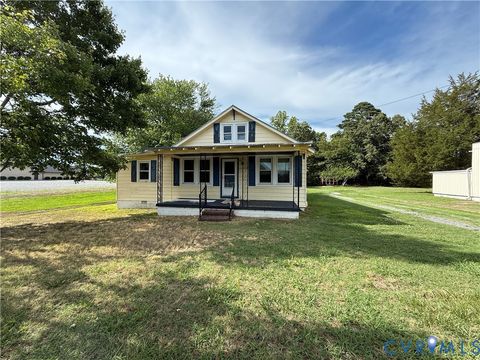 Photo of 16927 General Puller Highway, Deltaville, VA 23043 (MLS # 2617367)