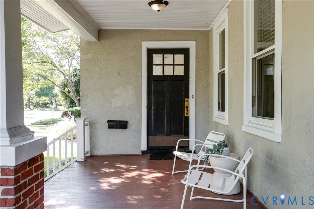 3556 Hermitage Road