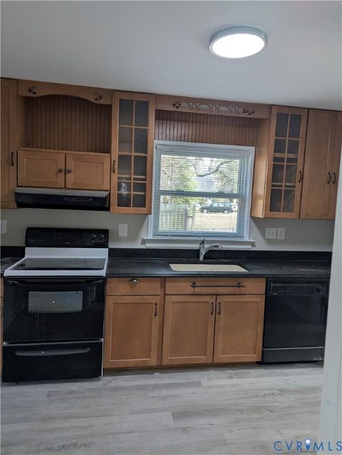 Tiny photo for 121 E Magruder Street, Sandston, VA 23150 (MLS # 2604183)