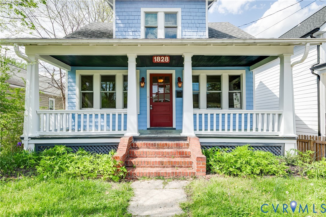 1828 National Street