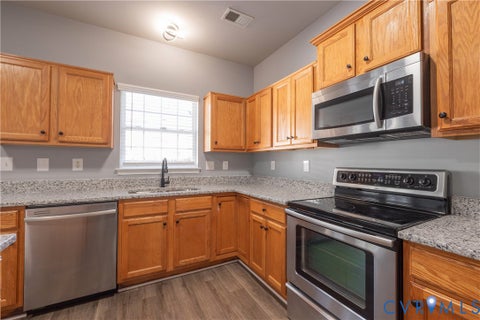 Tiny photo for 2006 Mountain Gate Lane, Glen Allen, VA 23060 (MLS # 2627471)