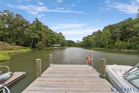 Tiny photo for 935 Ring Farm Road Rd, White Stone, VA 22578 (MLS # 2604845)