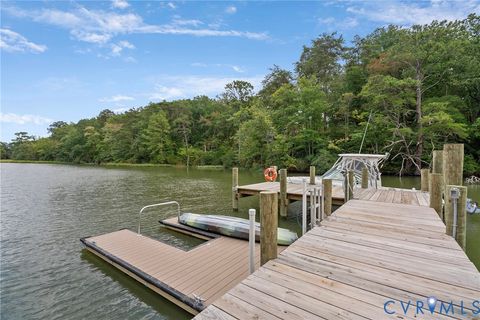 Tiny photo for 935 Ring Farm Road Rd, White Stone, VA 22578 (MLS # 2604845)