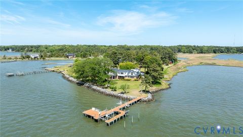 6454 Carmines Island Lane Gloucester VA 23072