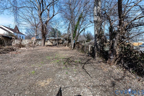 Tiny photo for 2813 Burfoot Street, Richmond, VA 23224 (MLS # 2624642)