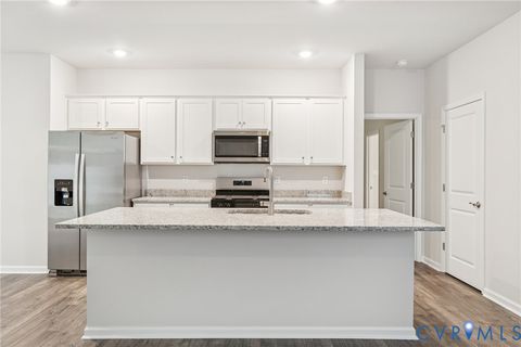 Tiny photo for 7614 Patriots Way, Gloucester, VA 23061 (MLS # 2606410)