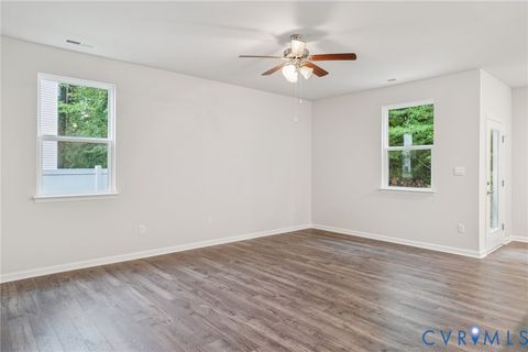 Tiny photo for 7614 Patriots Way, Gloucester, VA 23061 (MLS # 2606410)