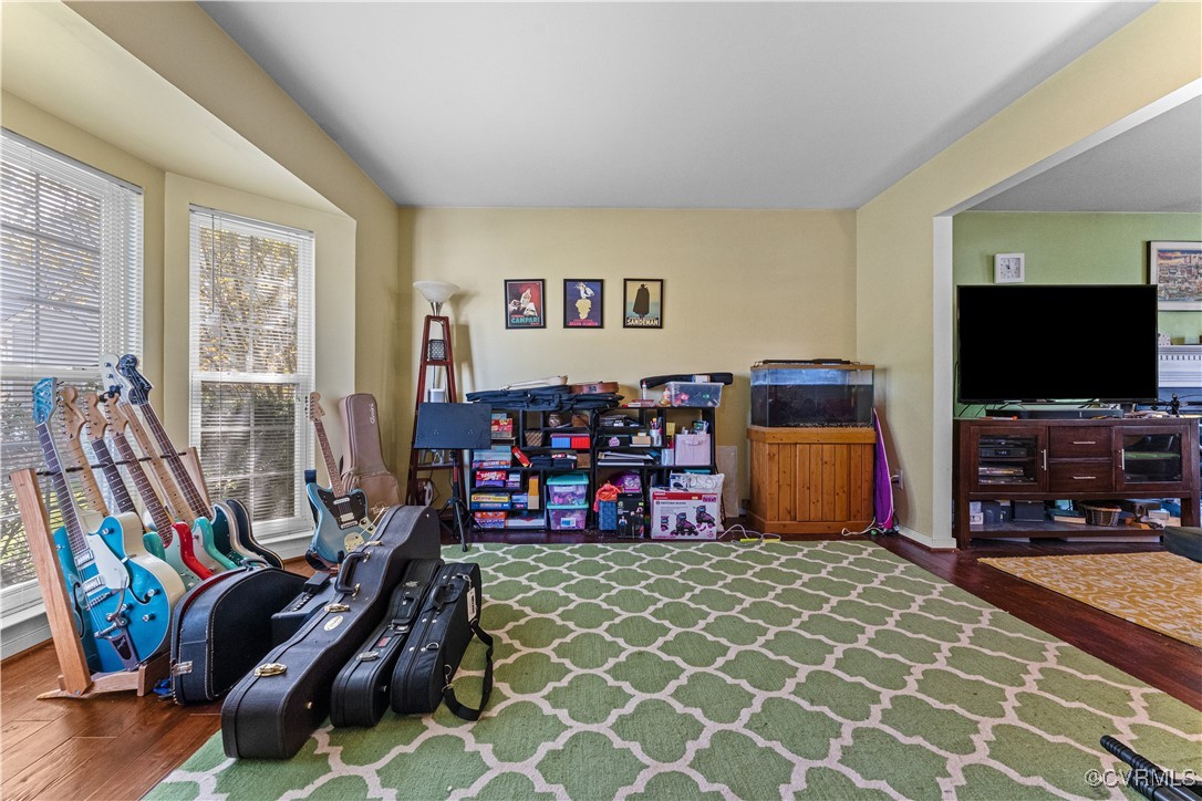 Glen Allen, Virginia 23060, United States, 3 Bedrooms Bedrooms, ,3 BathroomsBathrooms,Residential,Pending,118548