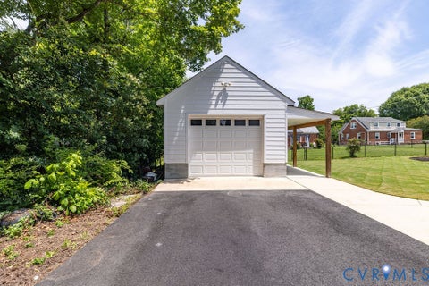 Tiny photo for 504 Fifth Street, Blackstone, VA 23824 (MLS # 2616547)