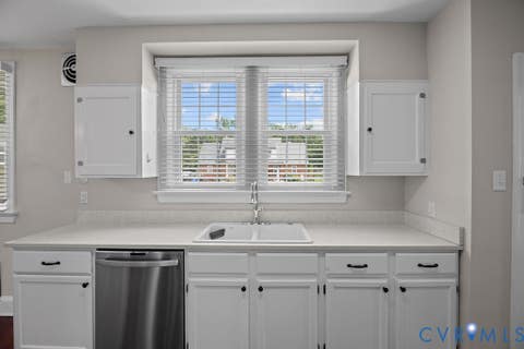 Tiny photo for 504 Fifth Street, Blackstone, VA 23824 (MLS # 2616547)