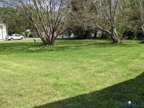 Tiny photo for 502 Grove Avenue, Petersburg, VA 23803 (MLS # 2613268)